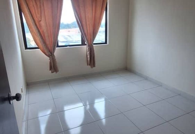 Sky Gardens Residences