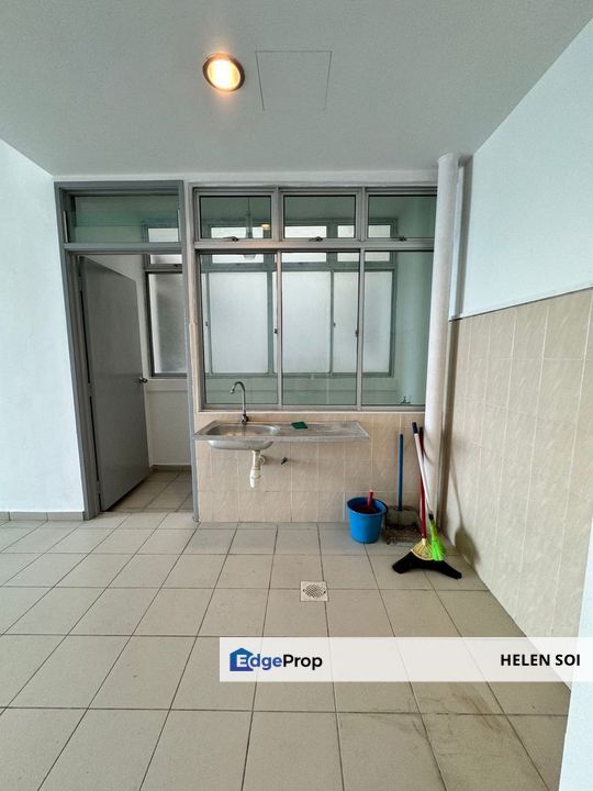 Lake View Suite @ Mount Austin, Johor, Johor Bahru