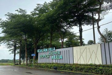 Bougain Villa @ Bandar Putra Kulai