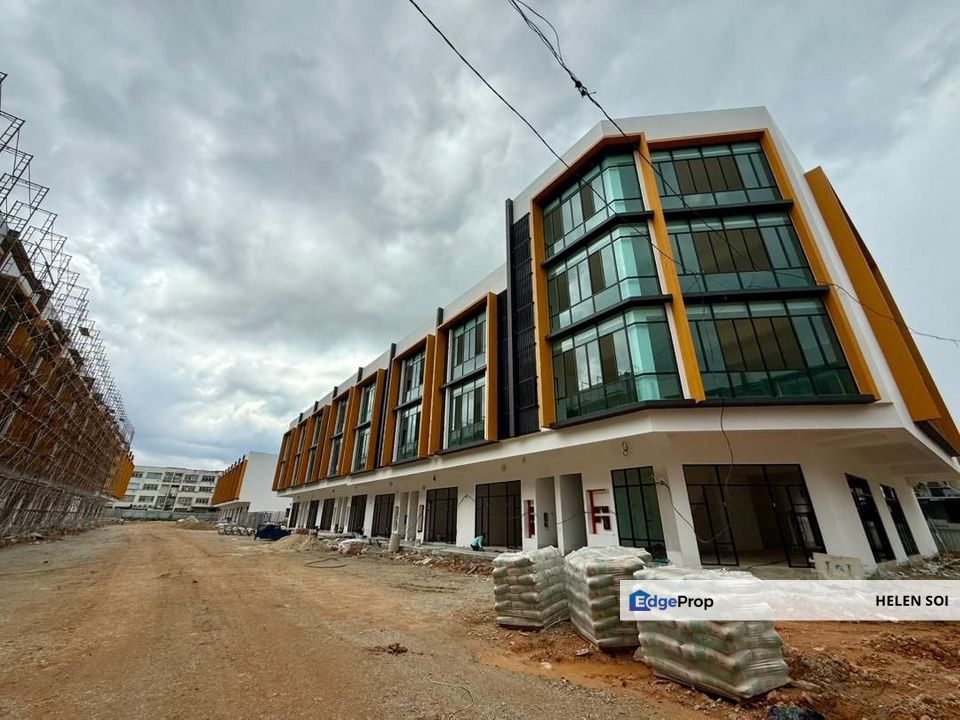 Permas Avenue 3 Storey Shop Endlot, Johor, Masai