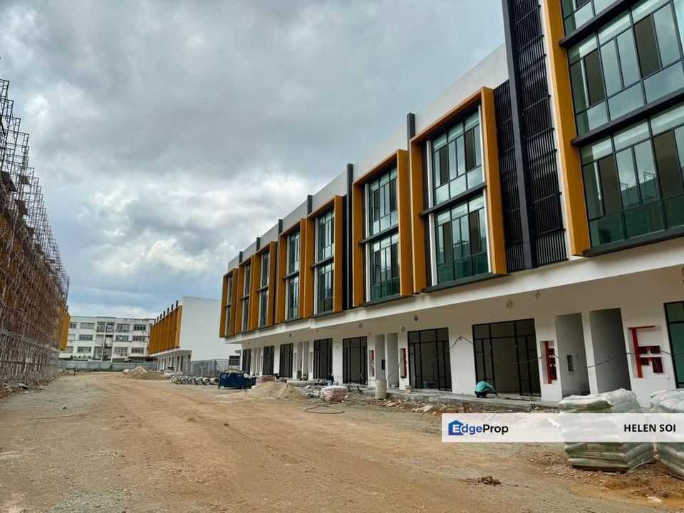 Permas Avenue 3 Storey Shop Endlot, Johor, Masai