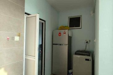 Eastbay Luxury Apartment