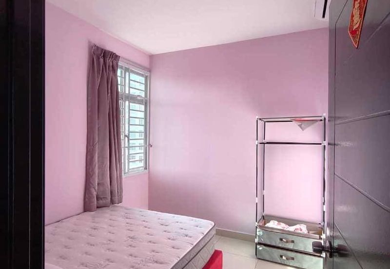 Eastbay Luxury Apartment