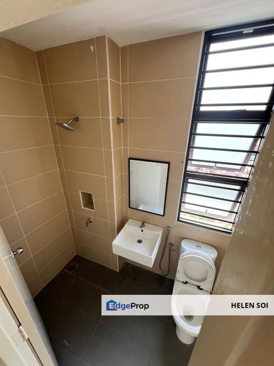 Bandar Uda Utama Double Storey Terrace House , Johor, Skudai