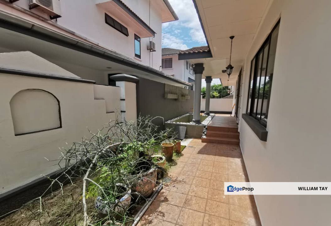 🔥 [𝐅𝐨𝐫 𝐒𝐚𝐥𝐞] 🔥 𝟐.𝟓 𝐒𝐭𝐨𝐫𝐞𝐲 𝐒𝐞𝐦𝐢 𝐃𝐞𝐭𝐚𝐜𝐡𝐞𝐝 𝐇𝐨𝐮𝐬𝐞 | 𝐓𝐚𝐦𝐚𝐧 𝐏𝐞𝐥𝐚𝐧𝐠𝐢 📌 𝐑𝐌𝟏.𝟗𝐌‼️, Johor, Johor Bahru