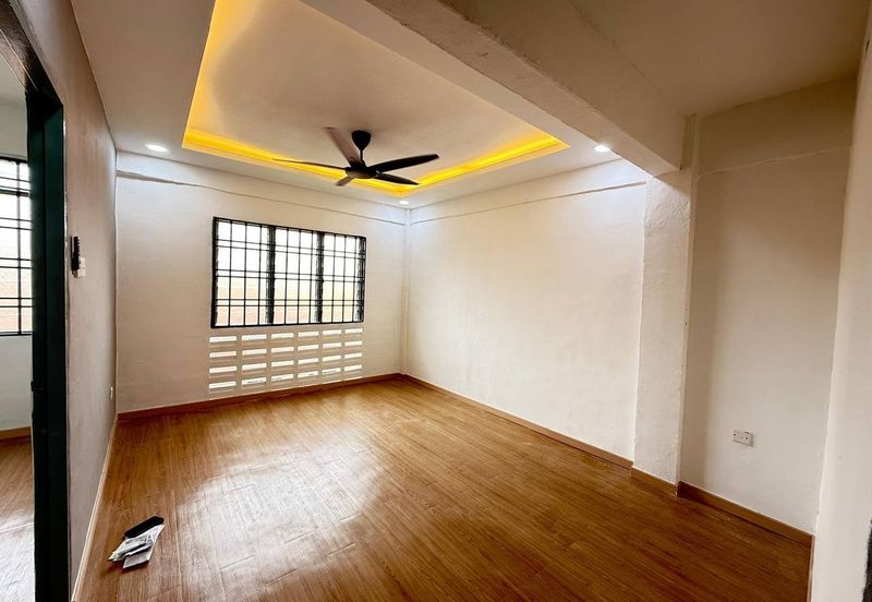 Flat Temenggong, Bandar Indahpura