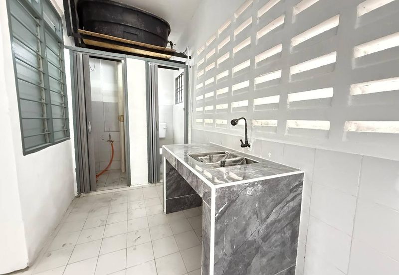 Flat Temenggong, Bandar Indahpura