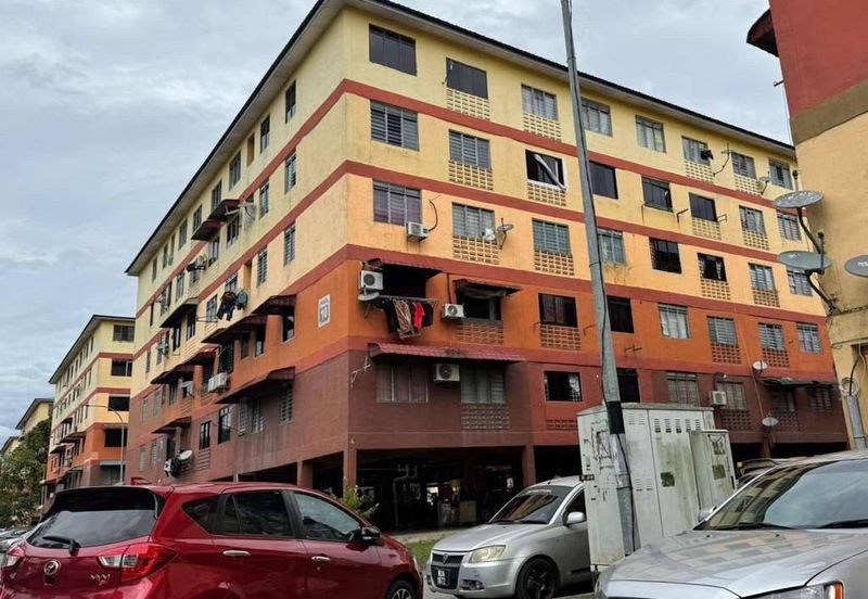 Flat Temenggong, Bandar Indahpura