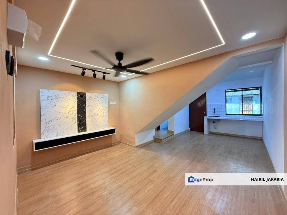 TAMAN MUNSYI IBRAHIM DOUBLE STOREY - ZERO DEPOSIT- FULLY RENOVATED, Johor, Skudai