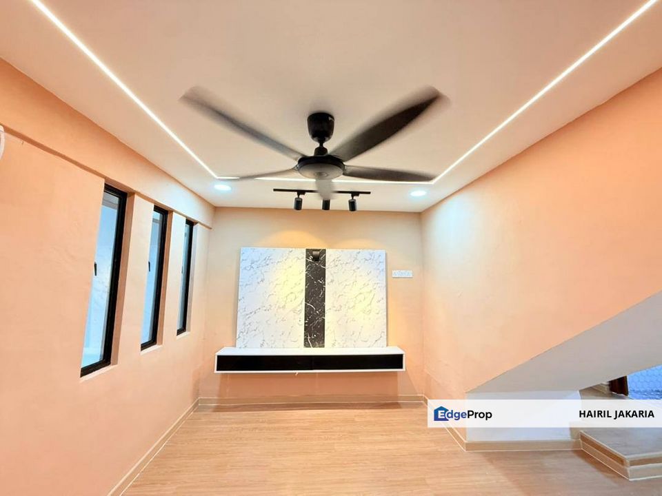 TAMAN MUNSYI IBRAHIM DOUBLE STOREY - ZERO DEPOSIT- FULLY RENOVATED, Johor, Skudai