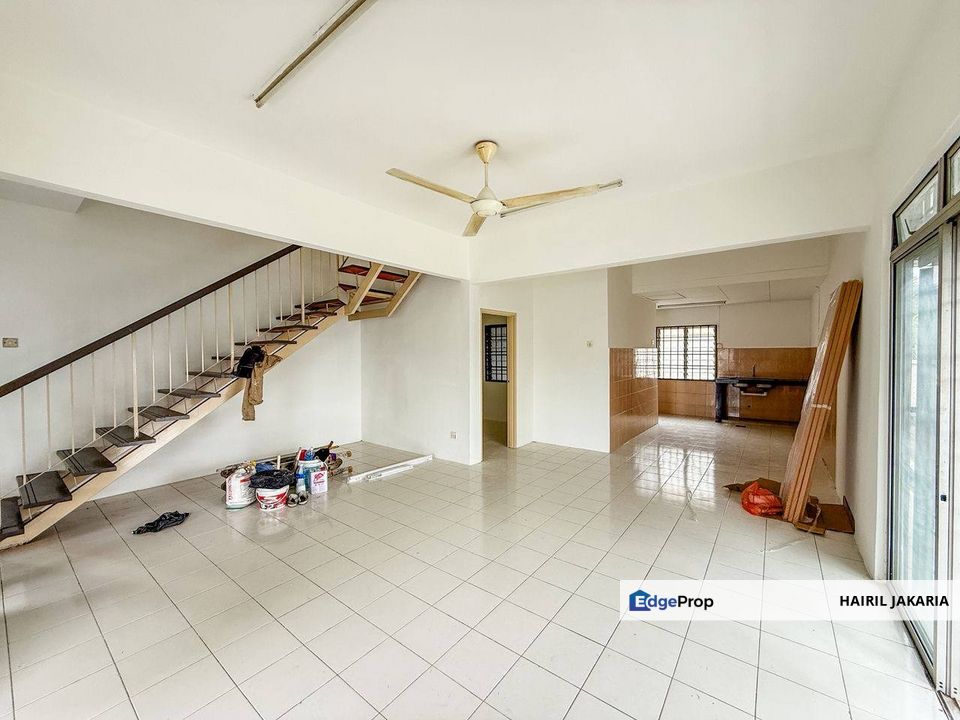 TAMAN TASIK PUCHONG DOUBLE STOREY CORNER LOT - FULL LOAN, Selangor, Puchong