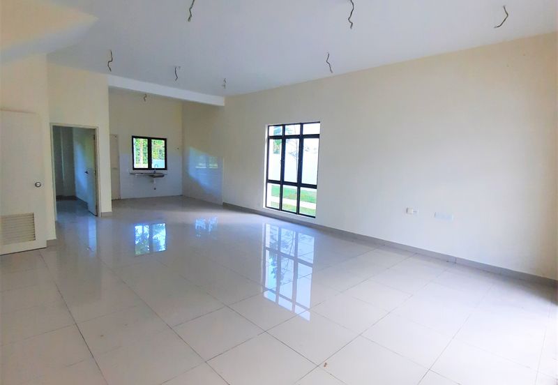 Monet Lily @ Sunsuria City