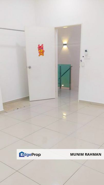 Tiara Sendayan Seremban Double Storey Terrace House For Sale, Negeri Sembilan, Seremban