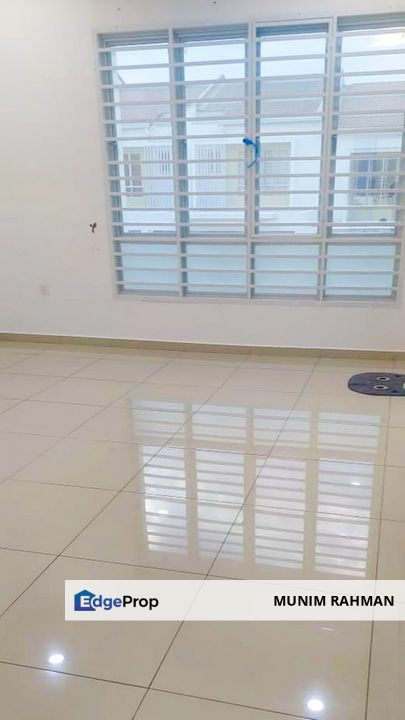 Tiara Sendayan Seremban Double Storey Terrace House For Sale, Negeri Sembilan, Seremban