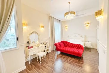 Ebonylane @ Eco Forest