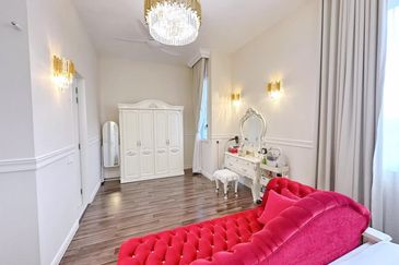 Ebonylane @ Eco Forest