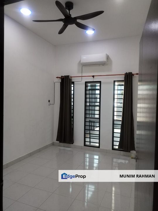 Taman Semarang Intan Dengkil Single Storey Terrace For Sale, Selangor, Dengkil