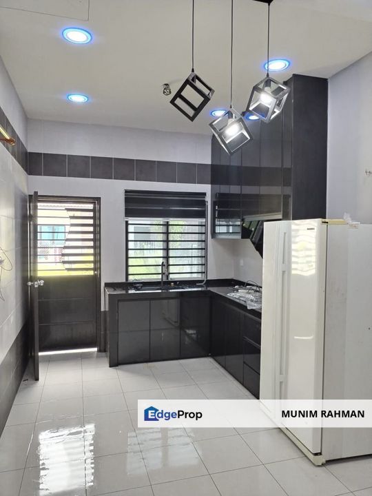 Taman Semarang Intan Dengkil Single Storey Terrace For Sale, Selangor, Dengkil