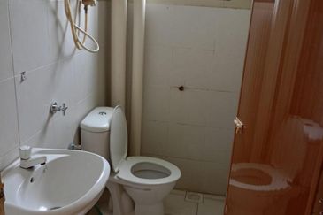 Apartment Teratai, Taman Sutera