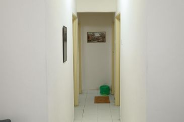 Apartment Taman Topaz