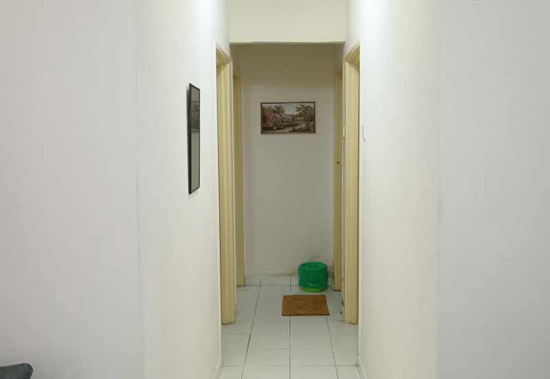 Apartment Taman Topaz