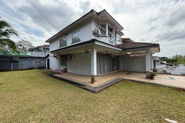 Taman Saujana Puchong