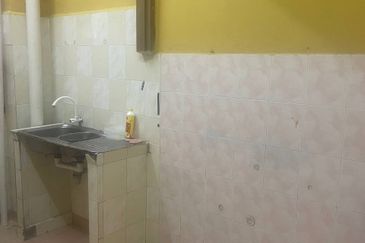 Kelompok Rajawali Apartment