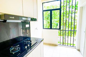 Crescent Park Townvilla