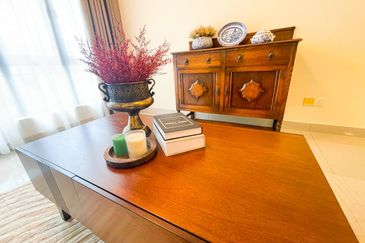 Crescent Park Townvilla