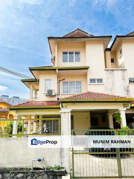Equine Park Seri Kembangan 2.5 Storey Terrace House For Sale, Selangor, Puchong South