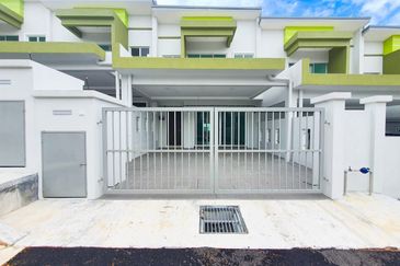 Taman Jenderam Sutera