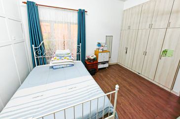 Taman Desa Baiduri Aman