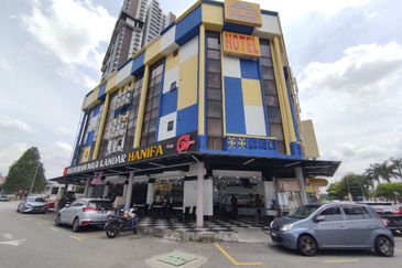 Taman Sungai Besi Indah