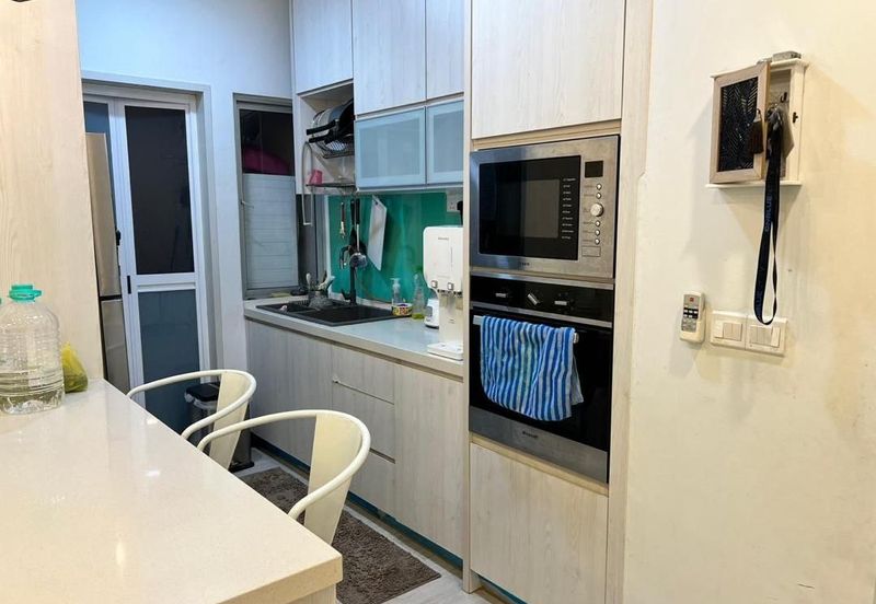 Savanna Executive Suites @ Southville City