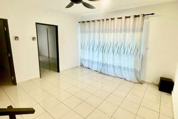 Bangi Avenue 3, Seksyen 7