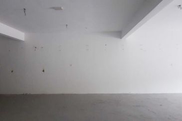 Salak Perdana Business Park