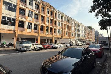 Bandar Baru Salak Tinggi