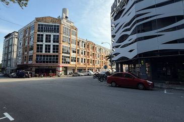 Bandar Baru Salak Tinggi