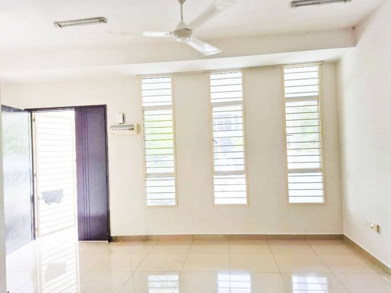 Bangi Avenue 2 Double Storey House For Rent, Selangor, Bangi