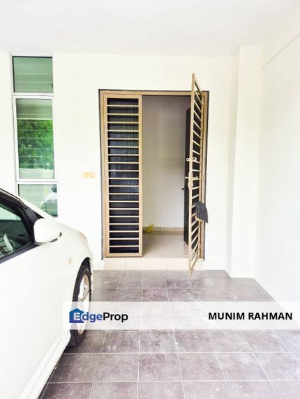Bangi Avenue 2 Double Storey House For Rent, Selangor, Bangi