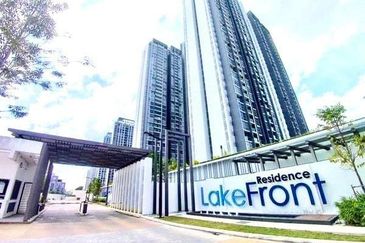 LakeFront Residence Cyberjaya