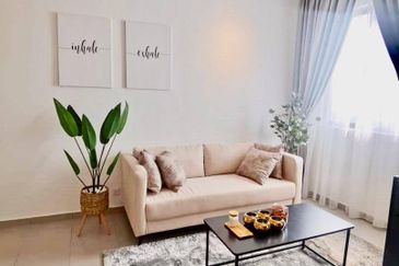 Tangerine Suites @ Sunsuria City