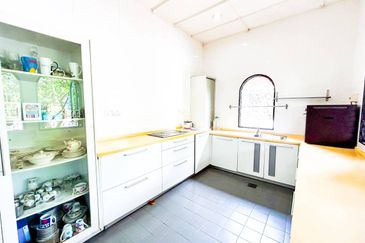 Seksyen 11, Shah Alam