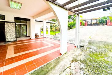 Seksyen 11, Shah Alam