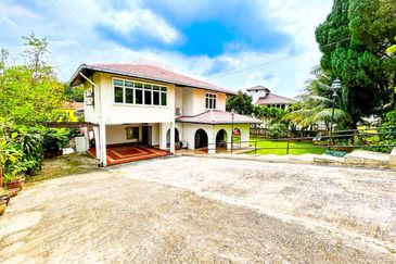 Seksyen 11, Shah Alam