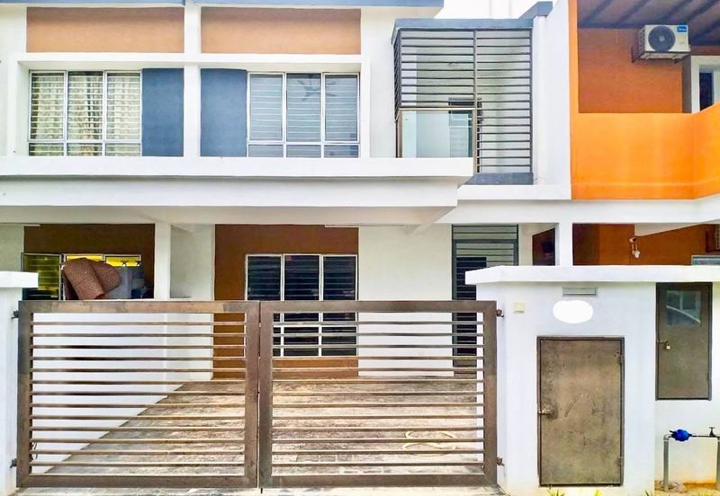 Double Storey Terrace @ Taman Ruby, Dengkil