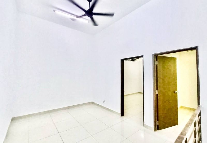 Double Storey Terrace @ Taman Ruby, Dengkil