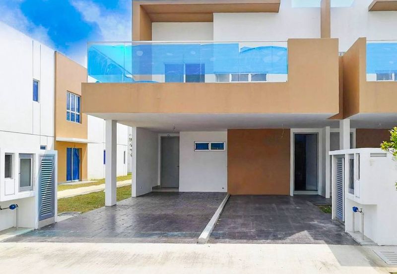 Casa Bluebell @ Cybersouth