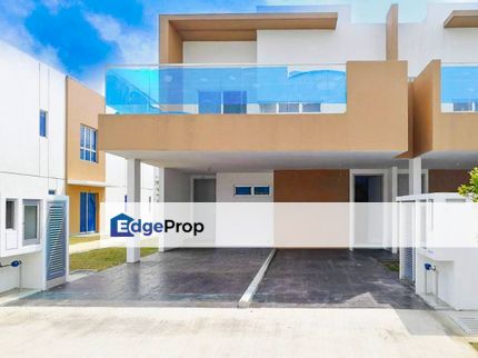Townhouse @ Casa Bluebell, Cybersouth, Dengkil, Selangor, Dengkil