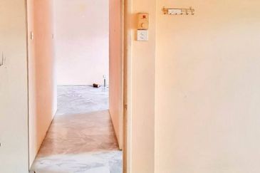 Sri Cempaka Apartment @ Puchong, Selangor